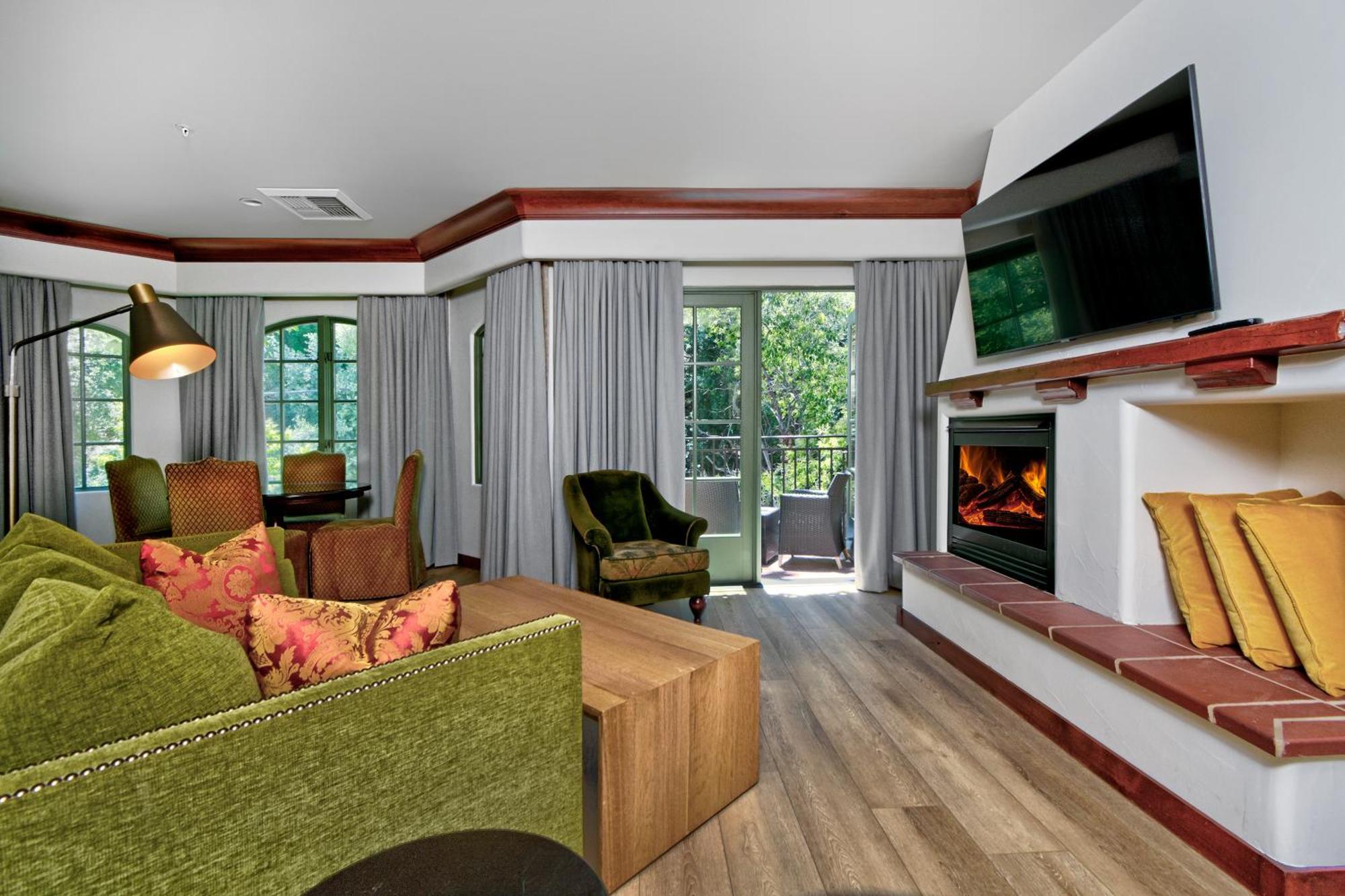 Hotel Los Gatos Bagian luar foto