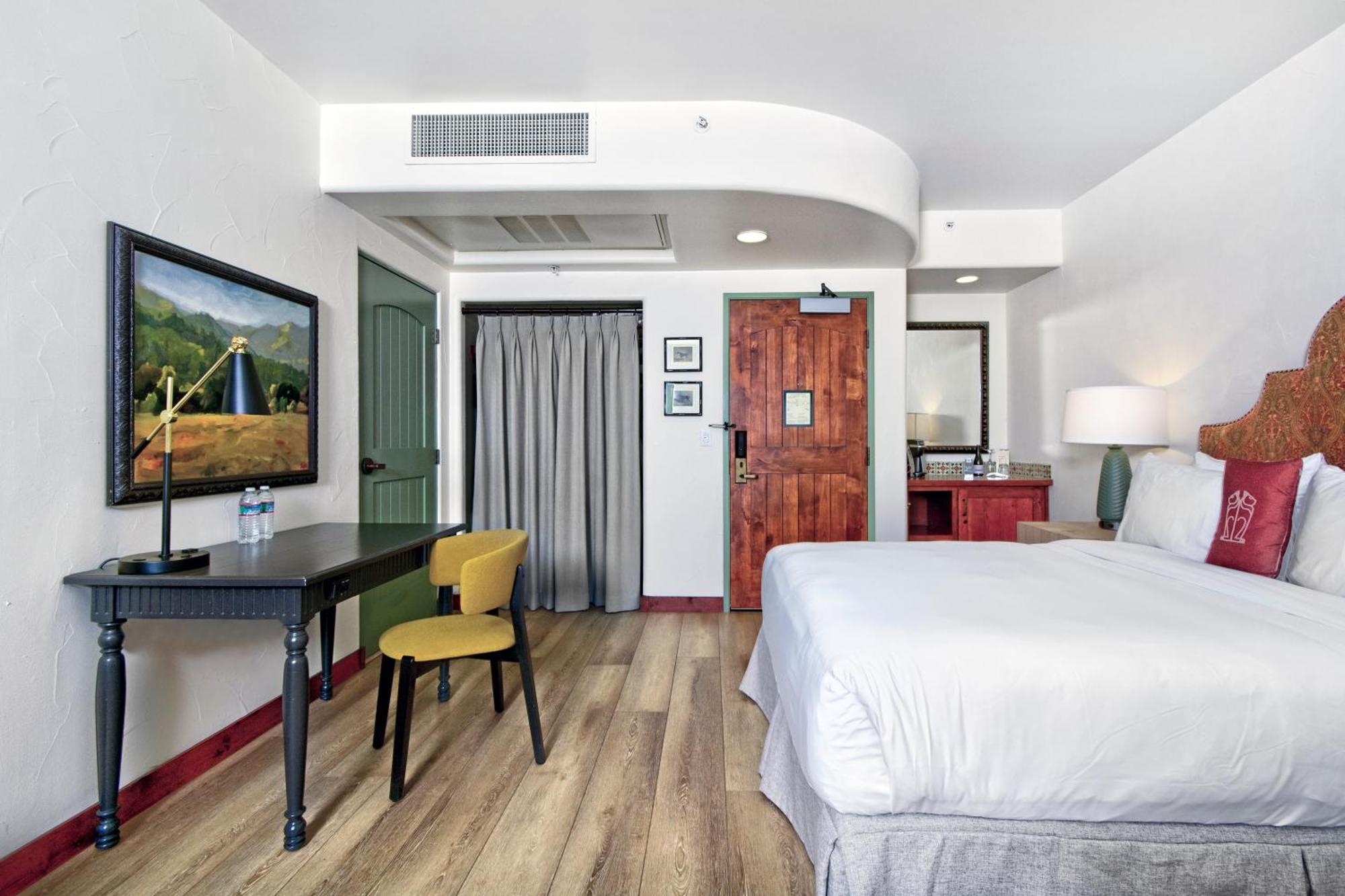 Hotel Los Gatos Bagian luar foto