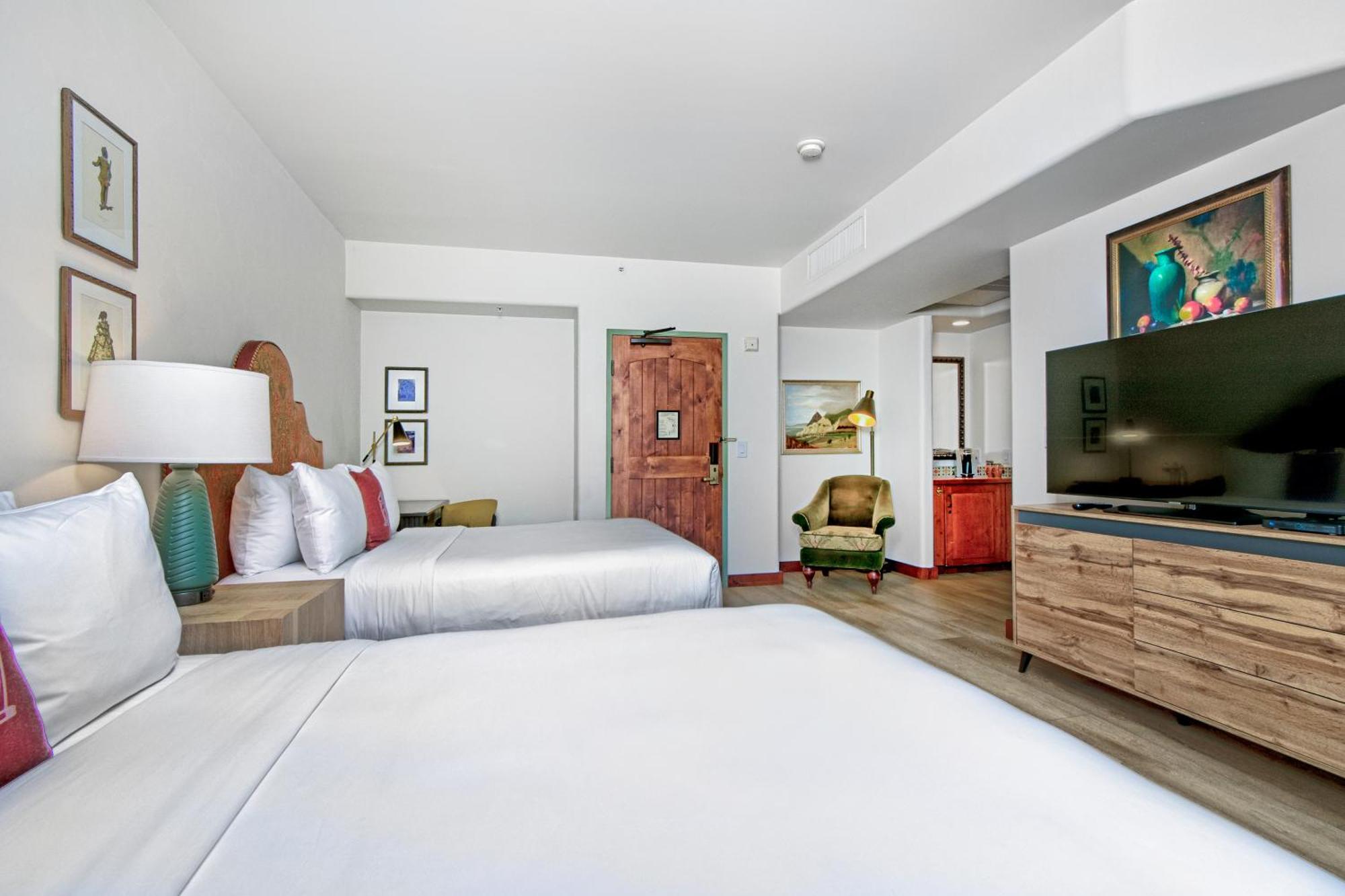 Hotel Los Gatos Bagian luar foto